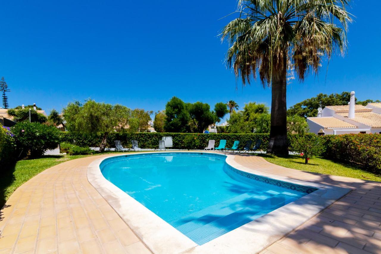 Small Villa 4Pax -Shared Pool @ Homesbyfc Albufeira Eksteriør billede